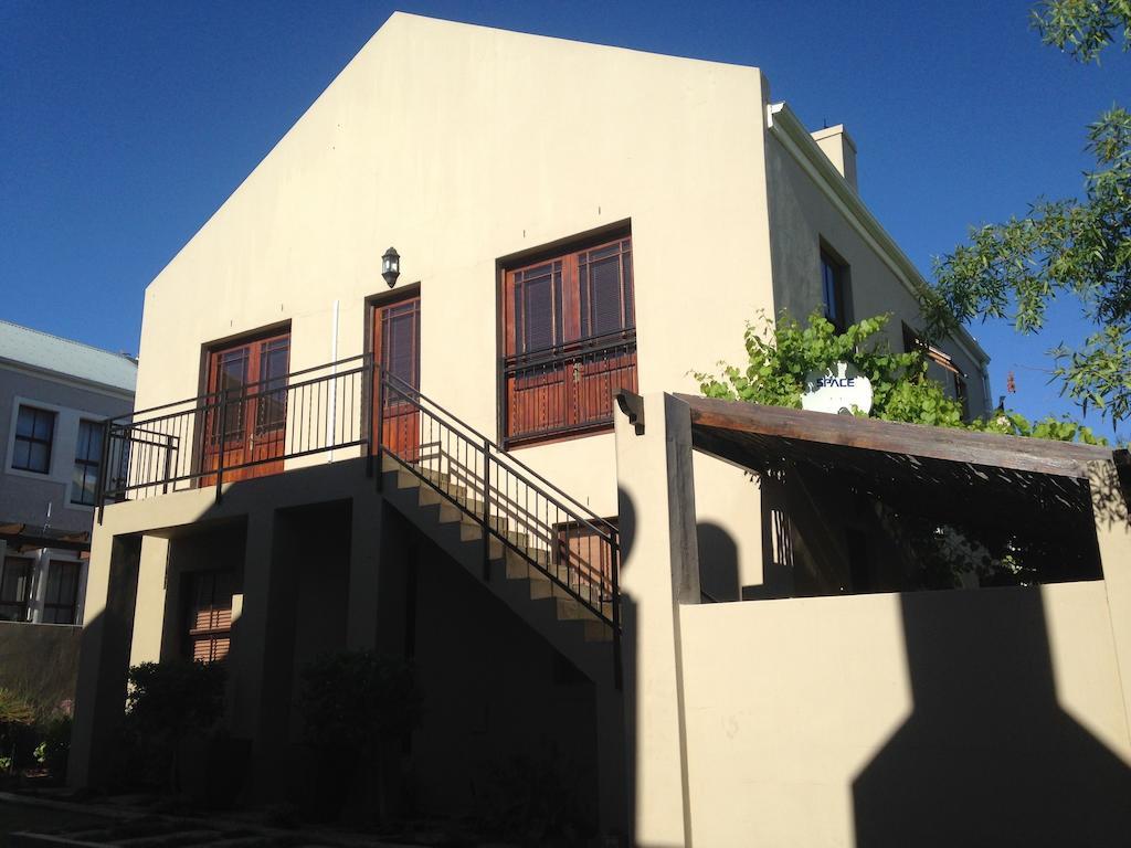 Fynbos Feniks Apartment Στέλενμπος Εξωτερικό φωτογραφία